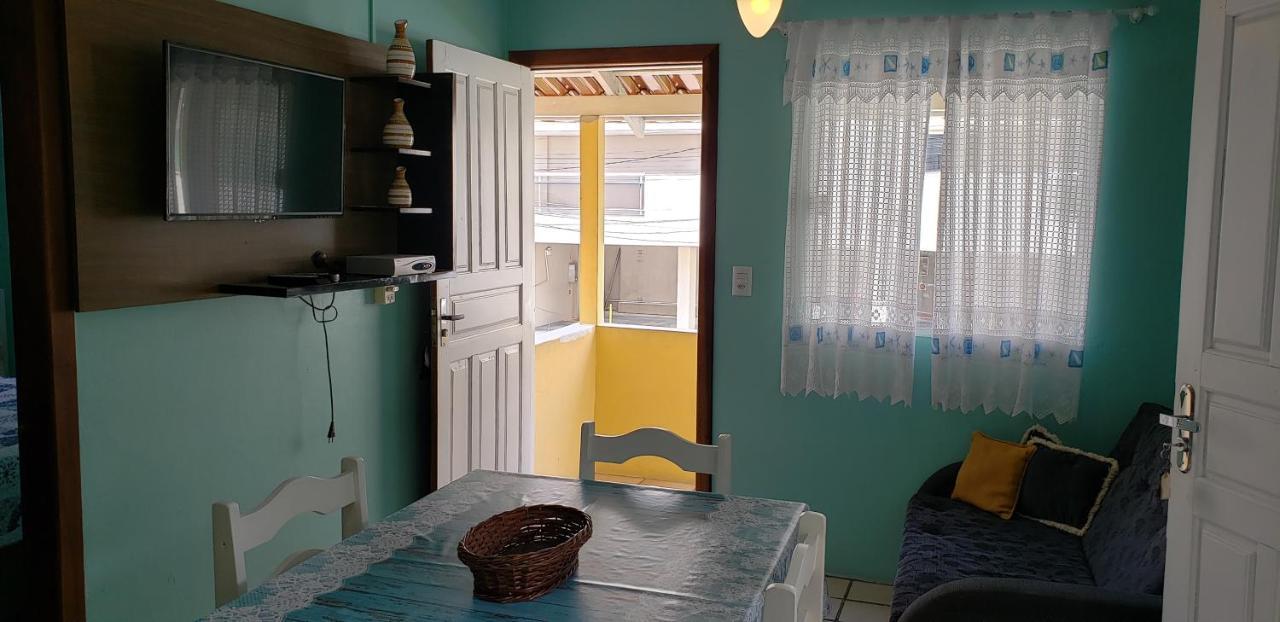 Casa De 2 Quartos No Centro De บอมบินญัส ภายนอก รูปภาพ